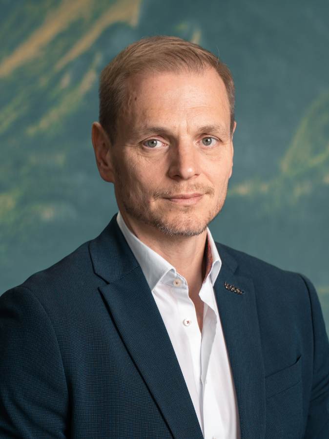 Mgr. Tomáš Worobel