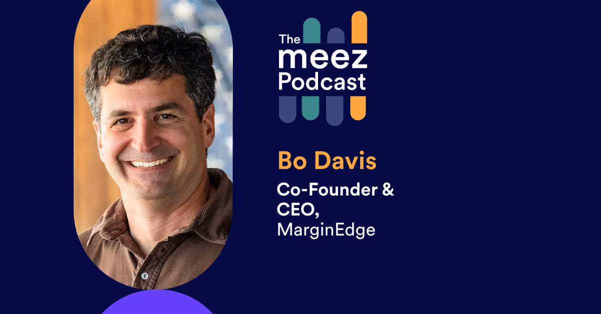 Rectangle image with navy background and image of Bo Davis