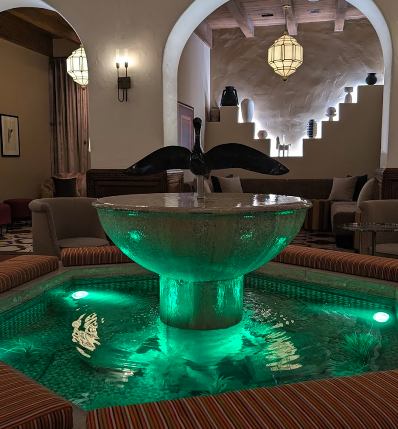 Sarandi Brand Elements