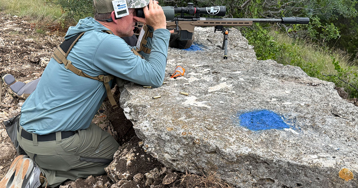 Kifaru Passbreaker Pant in the field during an NRL Hunter match