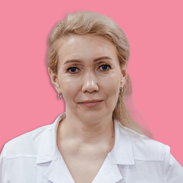 Врач Смолина