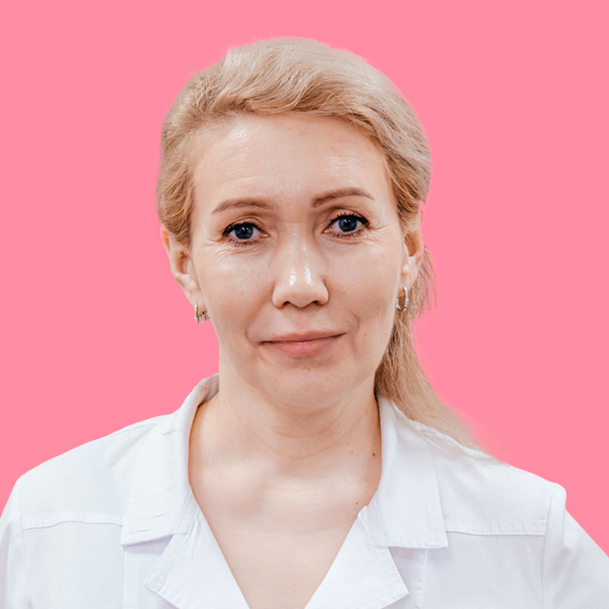 Врач Смолина