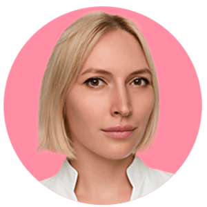 Врач Смолина