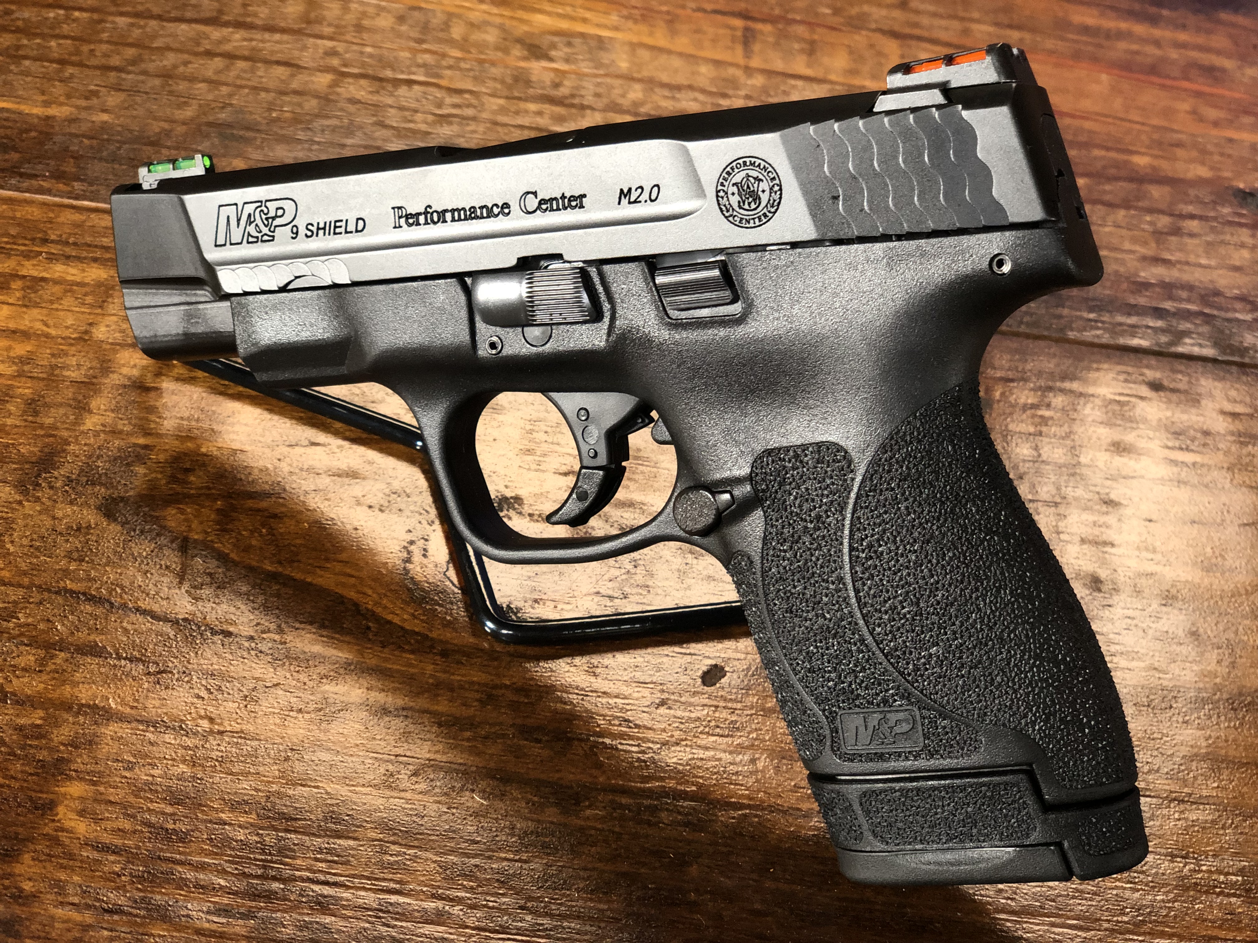 S&W