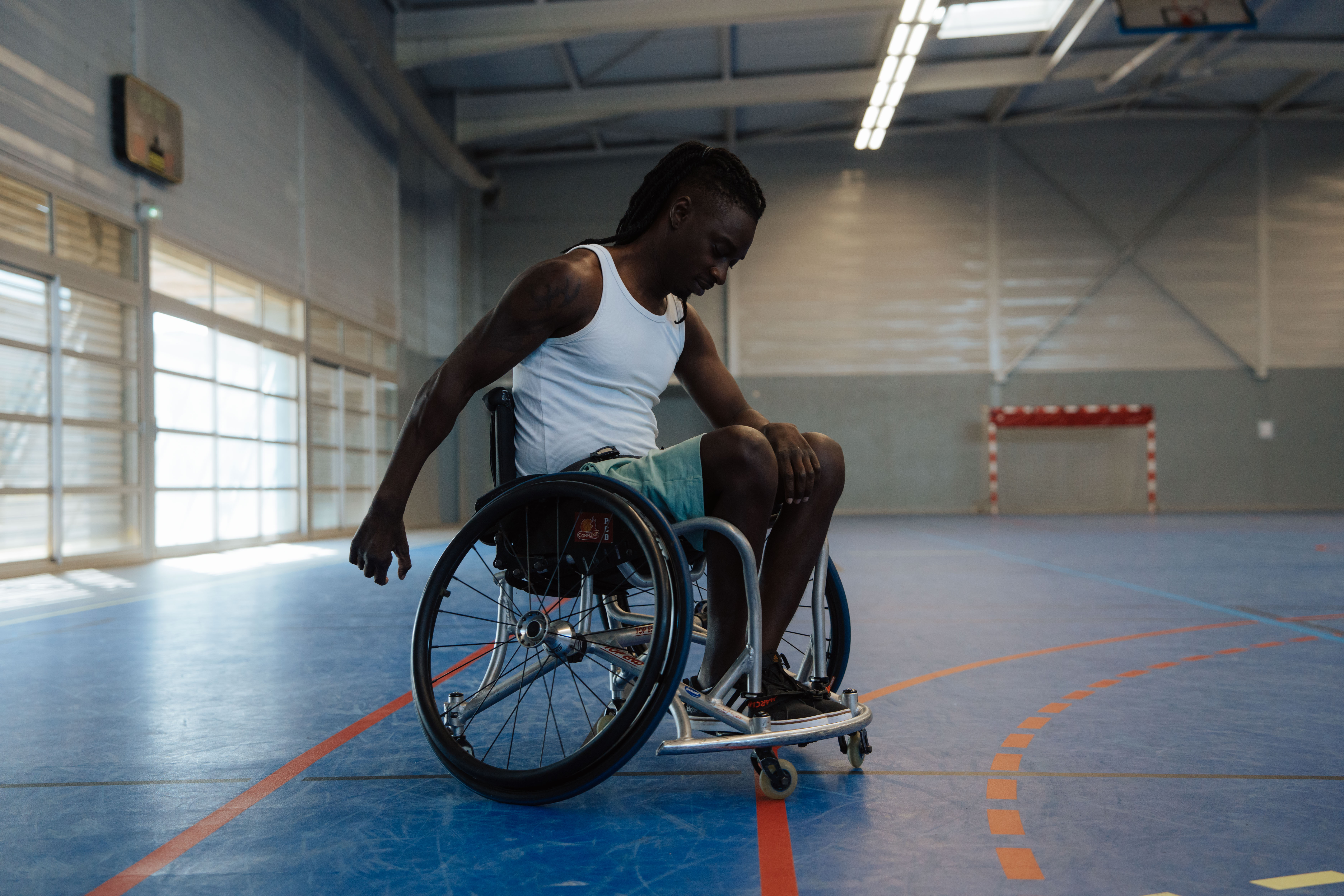 Accompagner les jeunes devenus handicapés moteur