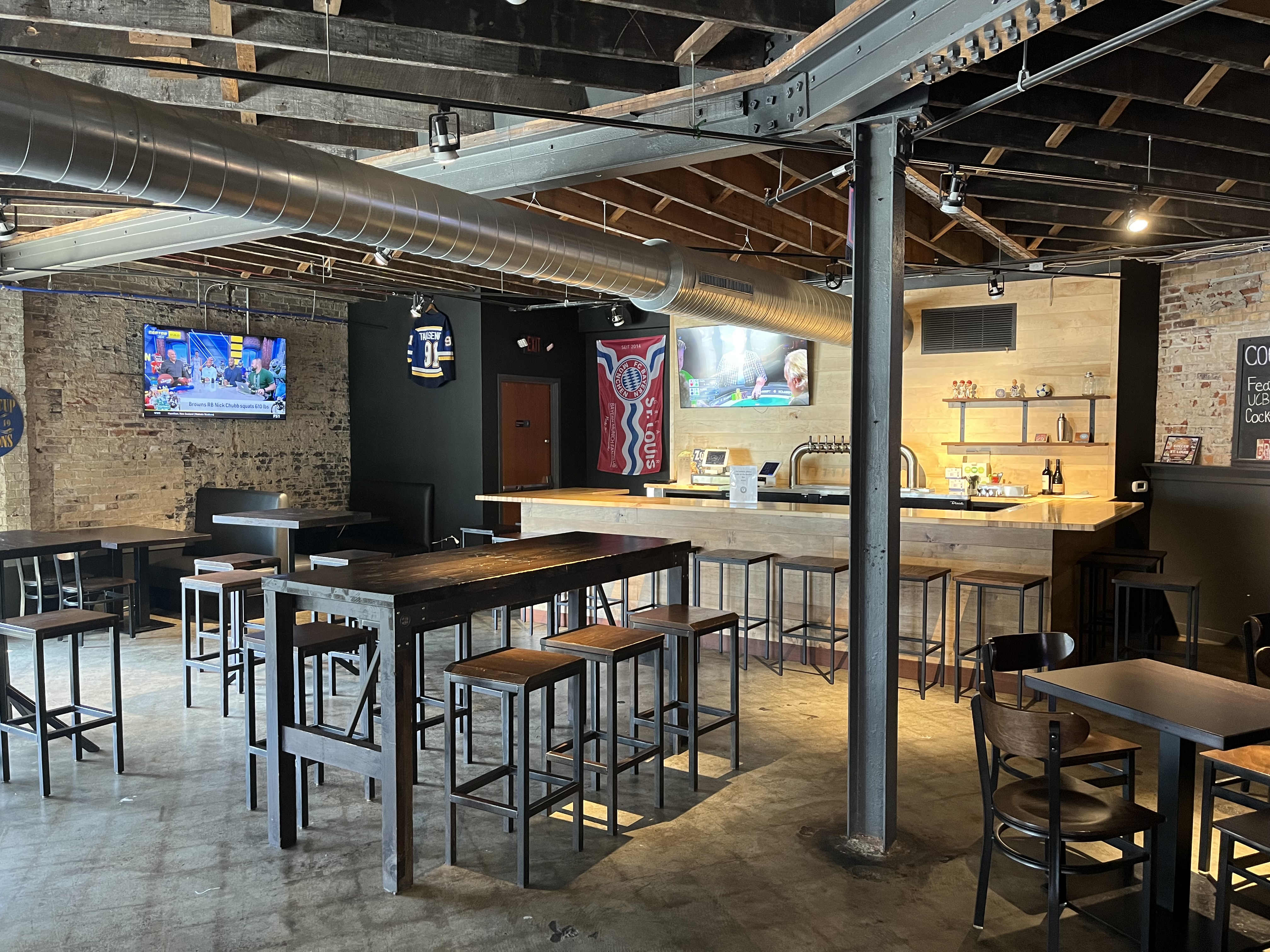 Join us on Mondays at the Grove at 7pm, and Thursdays at Midtown at 7pm!