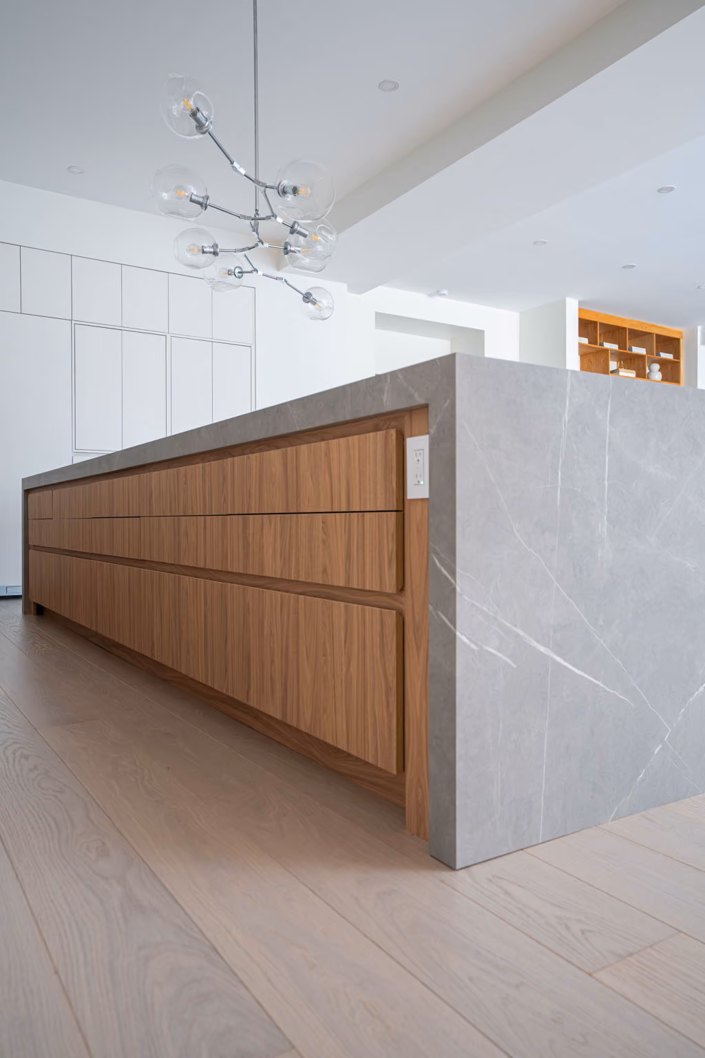 Kitchen from Chelsea renovation at 252 Seventh Avenue by Gallery KBNY