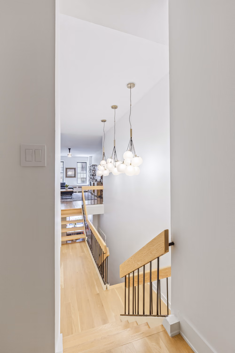 Renovated interior of a pre-war townhouse at 529 East 87th Street on the Upper East Side, Manhattan, by Gallery KBNY (view 8)
