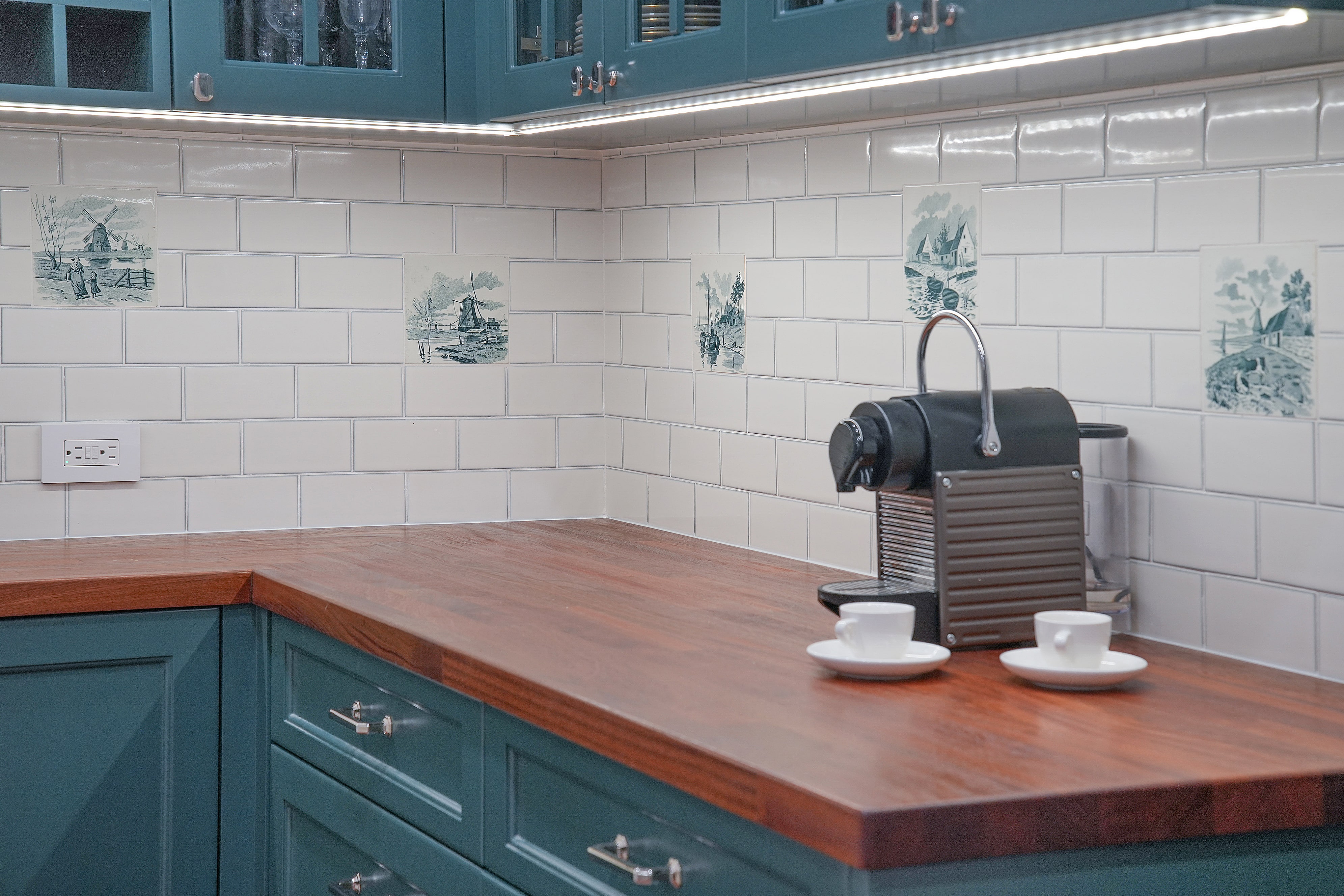 Featured project renovation detail by Gallery KBNY
