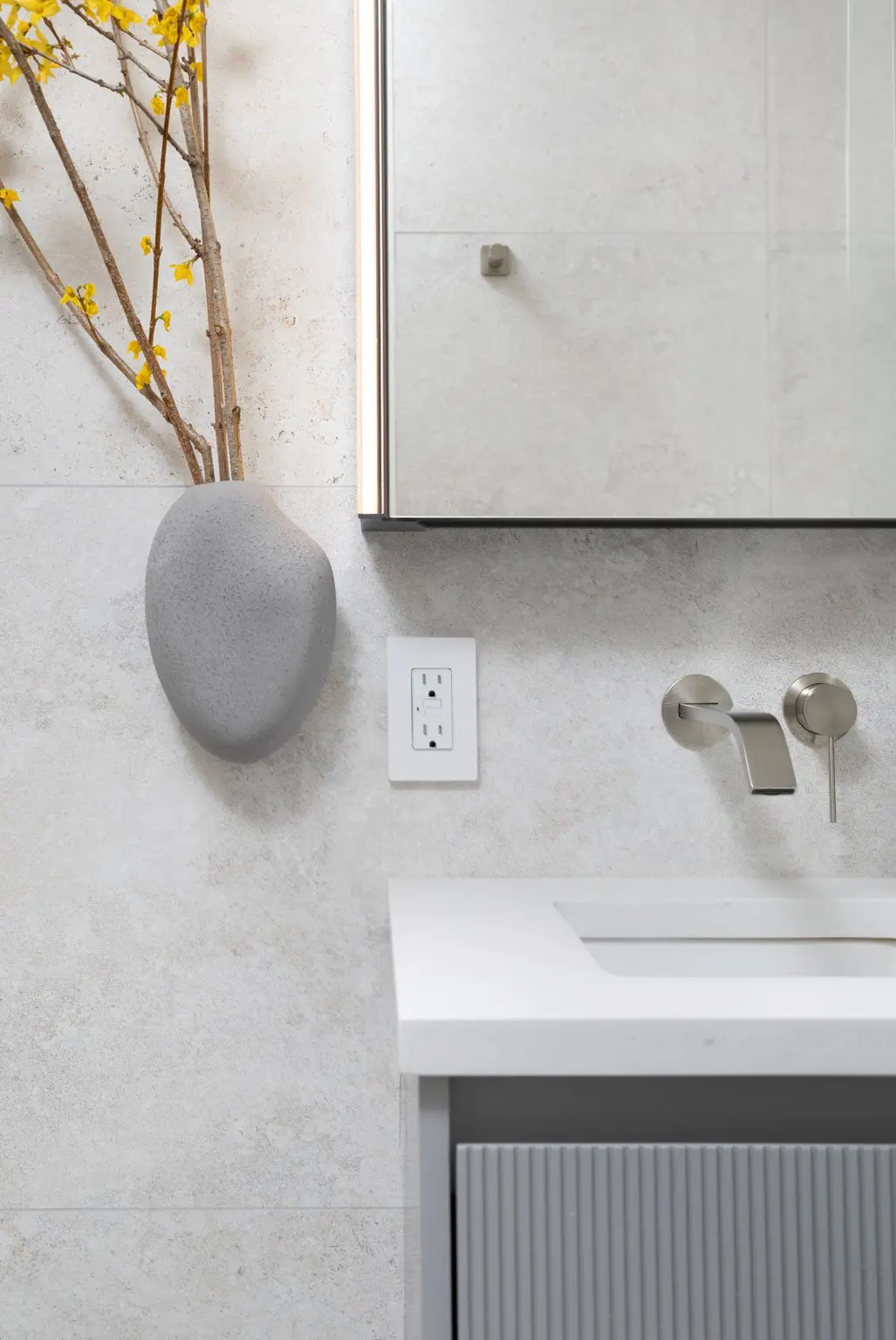  Renovated bathroom in a Yorkville co-op at The Newbury, 250 East 87th Street by Gallery KBNY