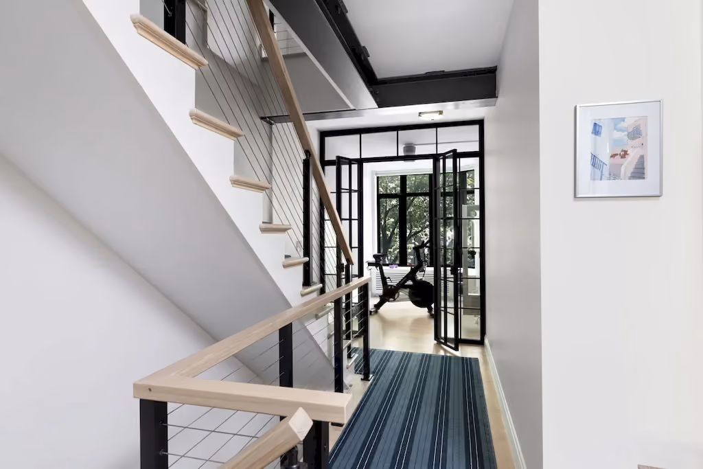 Battery Park Townhouse & Apartment Vertical Combination | 328 Albany St — Gallery KBNY