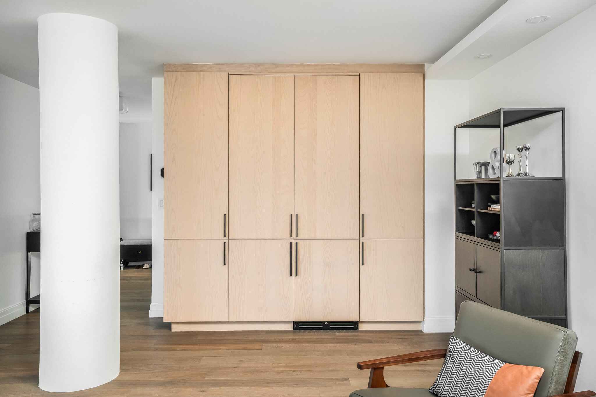 Renovated interior detail of a post-war condo at The Coronado at 155 West 70th Street in Lincoln Square, Manhattan, by Gallery KBNY (view 4)