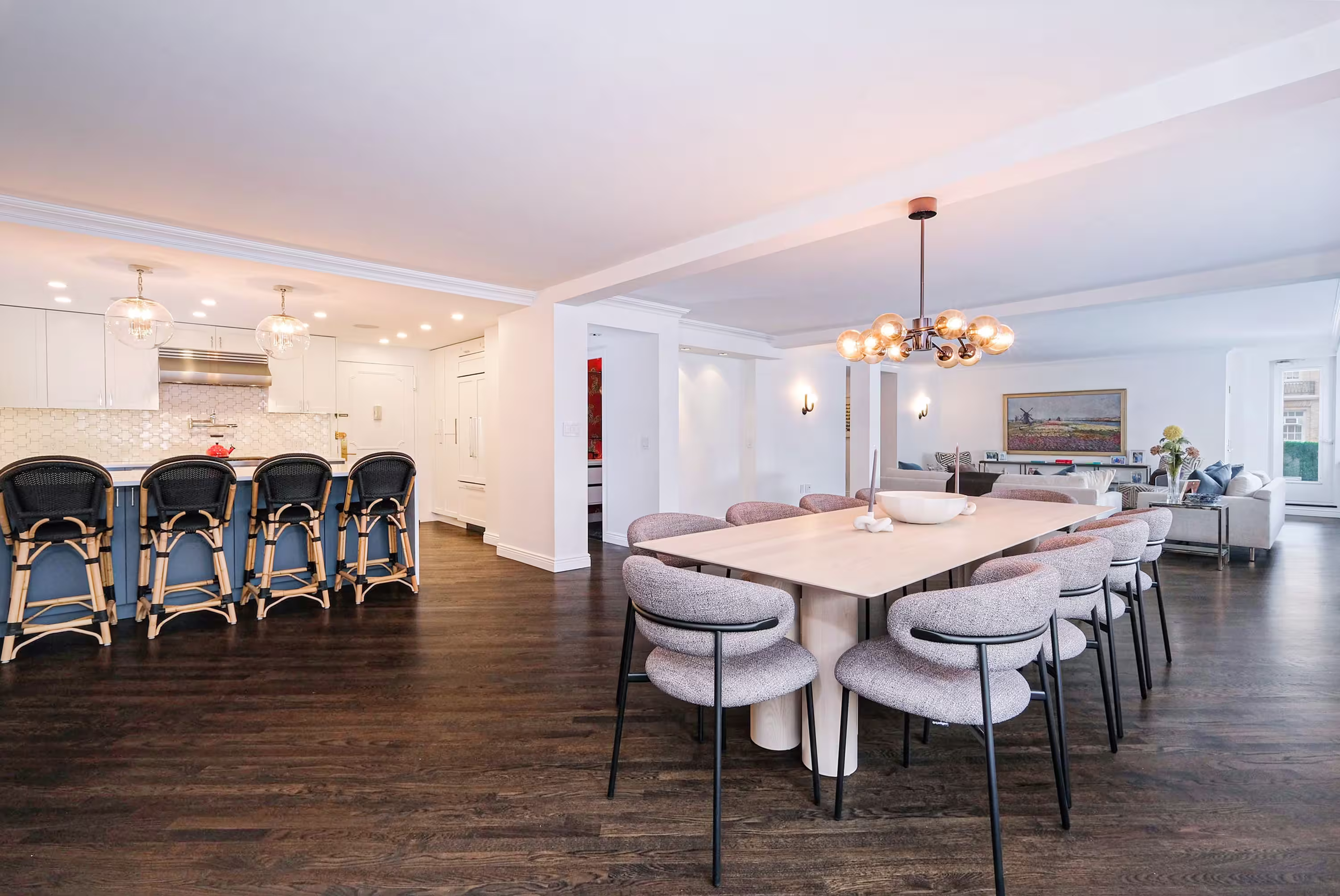 Renovated interior detail of a post-war co-op at 130 East 18th Street in Gramercy Park, Manhattan, by Gallery KBNY (view 1)