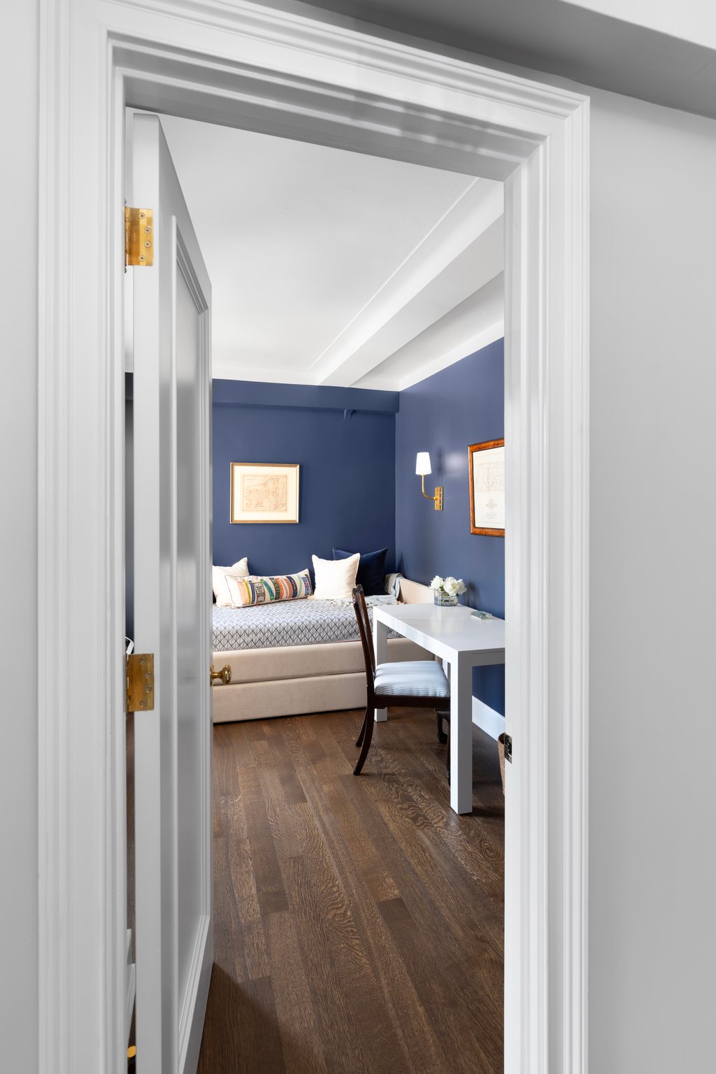 Renovated interior detail of a pre-war co-op at 308 East 79th Street on the Upper East Side, Manhattan, by Gallery KBNY (view 7)