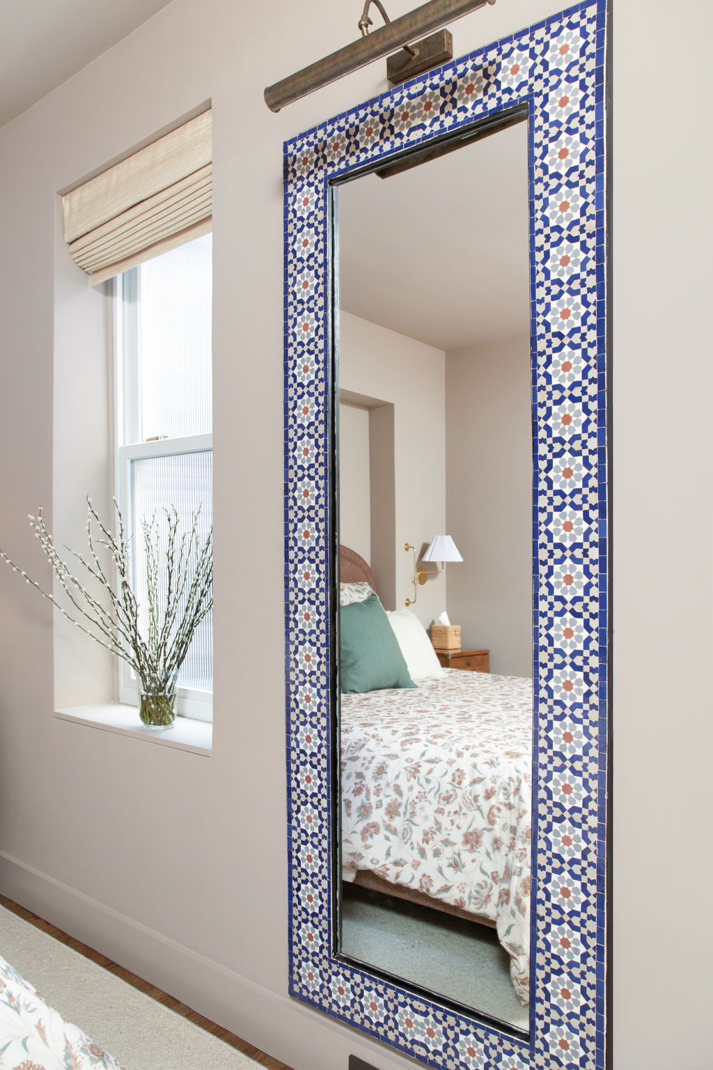 Renovated interior detail of a pre-war condo at 17 Cornelia Street in the West Village, Manhattan, by Gallery KBNY (view 6)