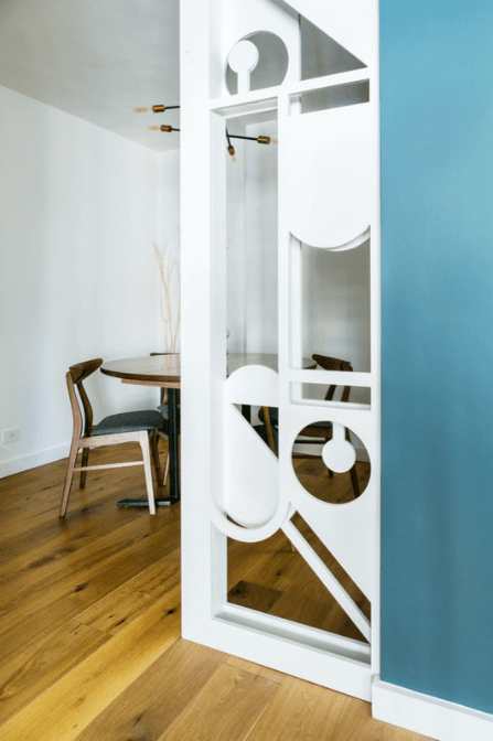 Renovated interior of a post-war co-op combination at Coliseum Park Apartments at 30 West 60th Street on the Upper West Side, Manhattan, by Gallery KBNY (view 7)