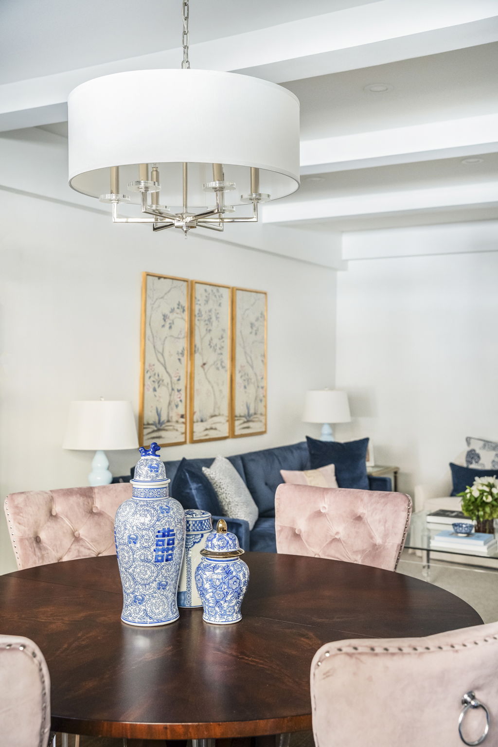 Renovated interior of a pre-war co-op at 230 East 50th Street in Turtle Bay, Manhattan, by Gallery KBNY (view 4)