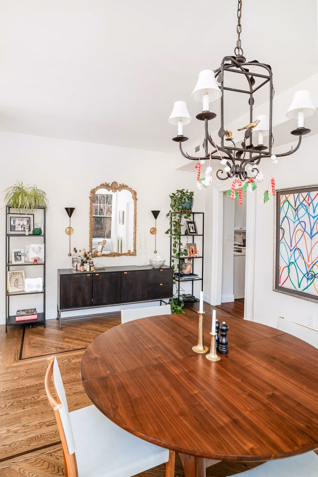 Renovated interior of a pre-war co-op combination at 61 Pierrepont Street in Brooklyn Heights, Brooklyn, by Gallery KBNY (view 4)