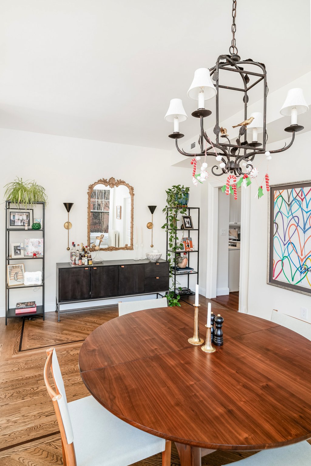 Renovated interior of a pre-war co-op combination at 61 Pierrepont Street in Brooklyn Heights, Brooklyn, by Gallery KBNY (view 4)