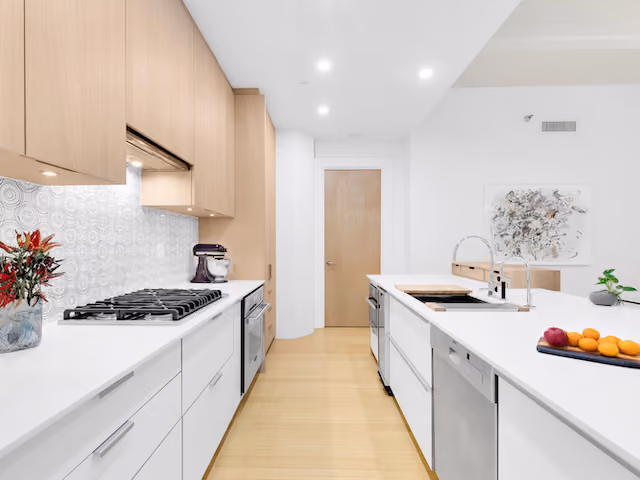Renovated interior of a pre-war loft at 70 Washington Street in Dumbo, Brooklyn, by Gallery KBNY (view 1)