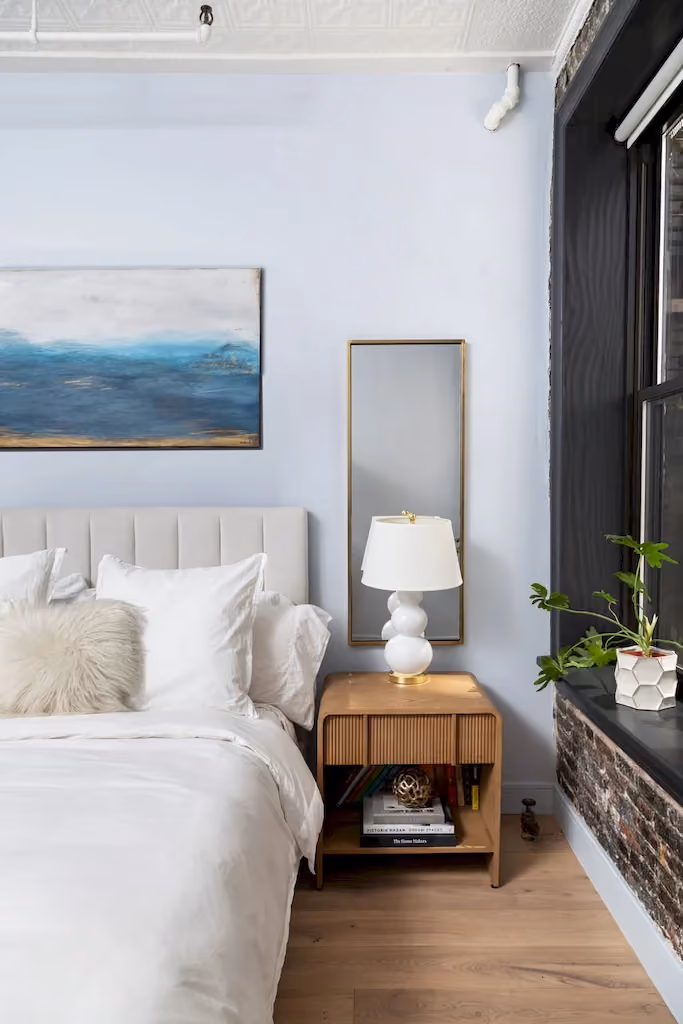 Renovated interior of a co-op at 107 West 25th Street in Chelsea, Manhattan, by Gallery KBNY (continued view 14)