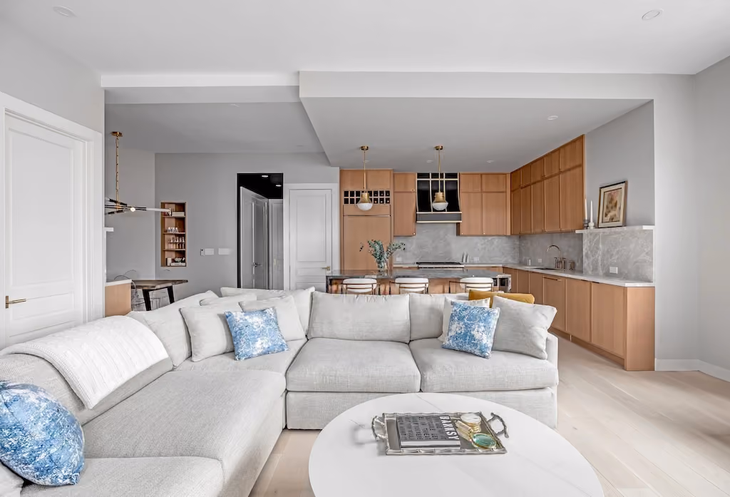 Renovated interior of a co-op loft at 335 Greenwich Street in Tribeca, Manhattan, by Gallery KBNY (view 2)