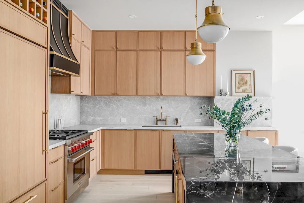 Renovated interior of a co-op loft at 335 Greenwich Street in Tribeca, Manhattan, by Gallery KBNY (view 9)
