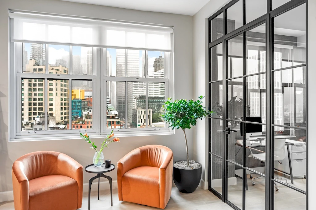 Renovated interior of a co-op loft at 335 Greenwich Street in Tribeca, Manhattan, by Gallery KBNY (view 22)