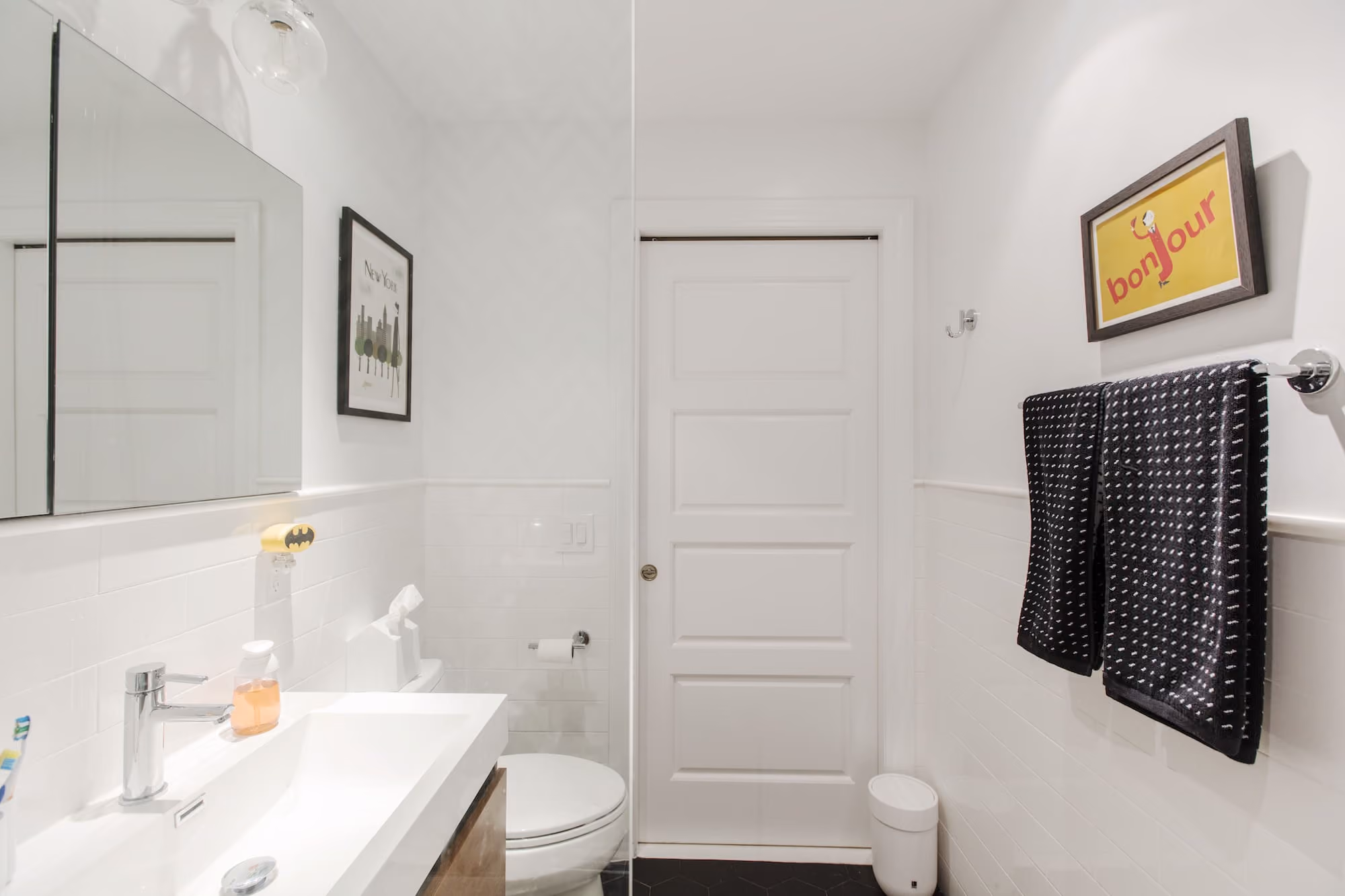 Renovated interior of a pre-war condo kitchen and bathroom at 61 Carroll Street in Carroll Gardens, Brooklyn, by Gallery KBNY (view 8)