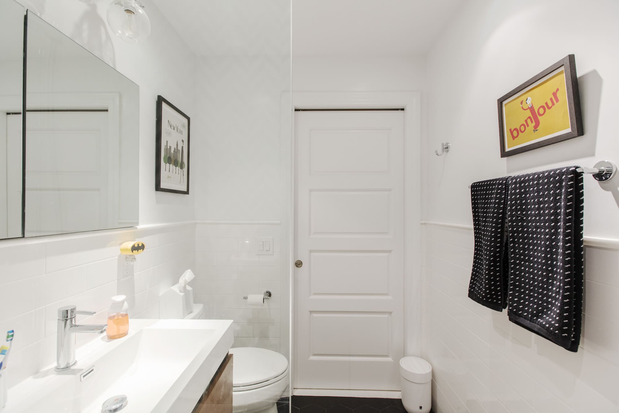 Renovated interior of a pre-war condo kitchen and bathroom at 61 Carroll Street in Carroll Gardens, Brooklyn, by Gallery KBNY (view 8)