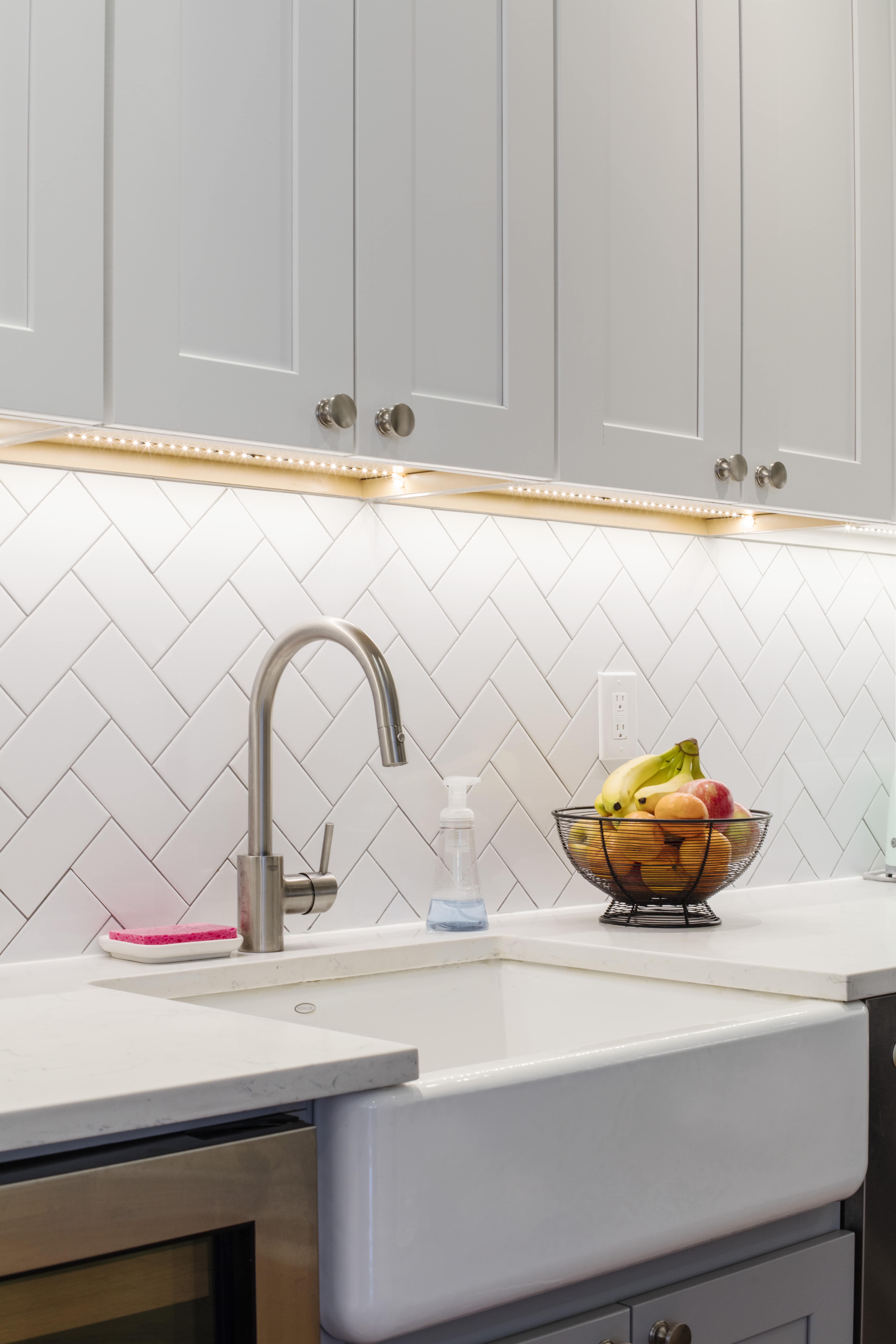 Renovated interior of a pre-war condo kitchen and bathroom at 61 Carroll Street in Carroll Gardens, Brooklyn, by Gallery KBNY (view 4)