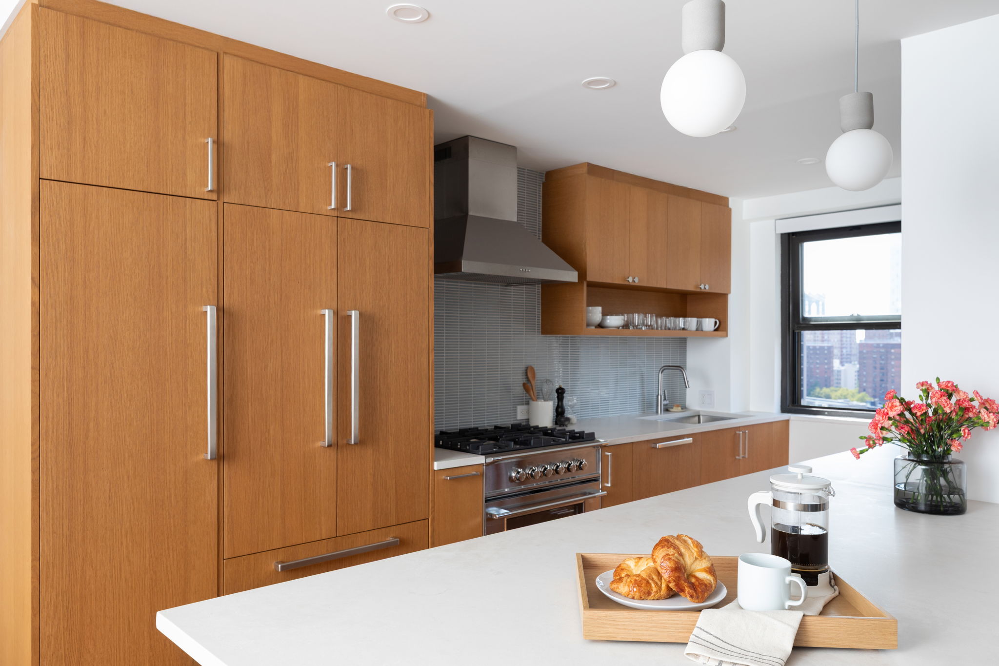 Renovated interior of a post-war co-op at 413 Grand Street on the Lower East Side, Manhattan, by Gallery KBNY (view 5)