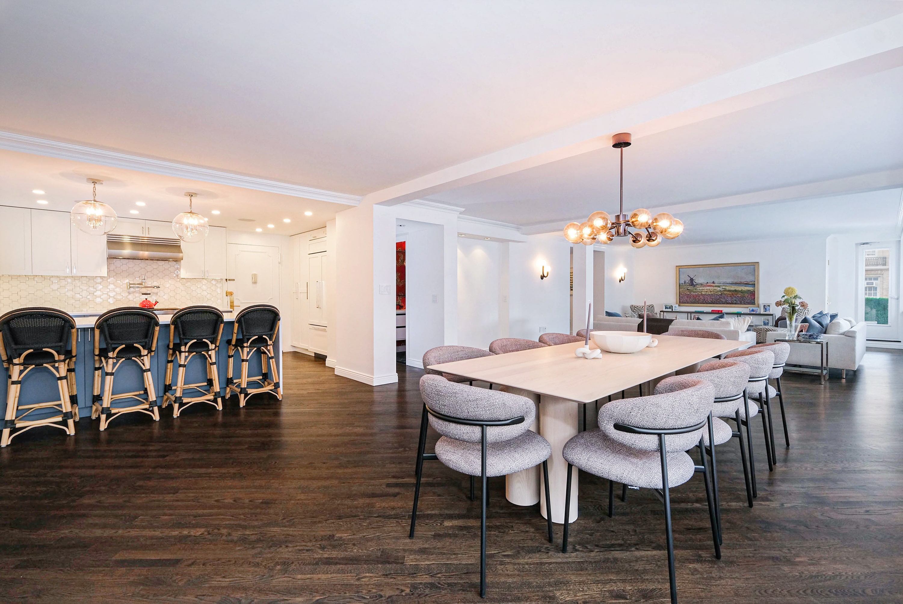 Renovated interior of a post-war co-op at 130 East 18th Street in Gramercy Park, Manhattan, by Gallery KBNY (view 2)