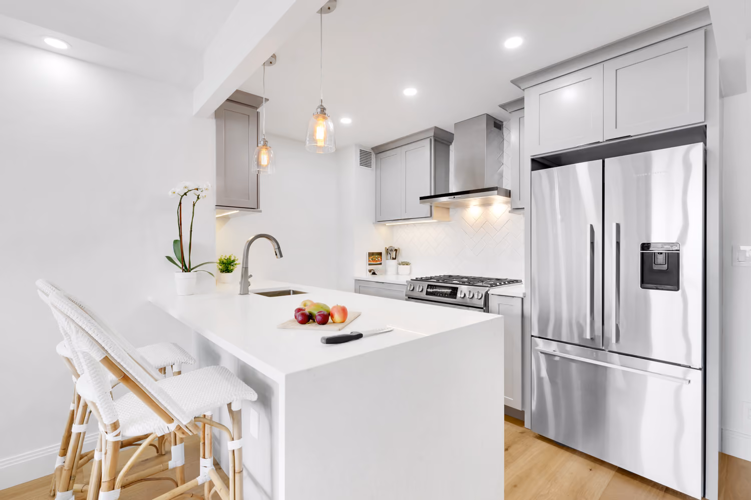 Renovated interior of a post-war condo at 61 Jane Street in the West Village, Manhattan, by Gallery KBNY (view 2)