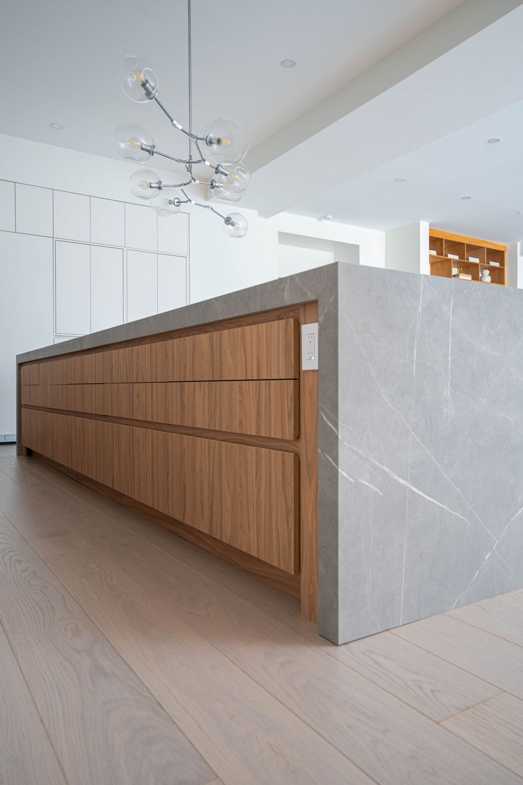 Renovated interior of a pre-war condo at The Chelsea Mercantile at 252 Seventh Avenue in Chelsea, Manhattan, by Gallery KBNY (view 5)