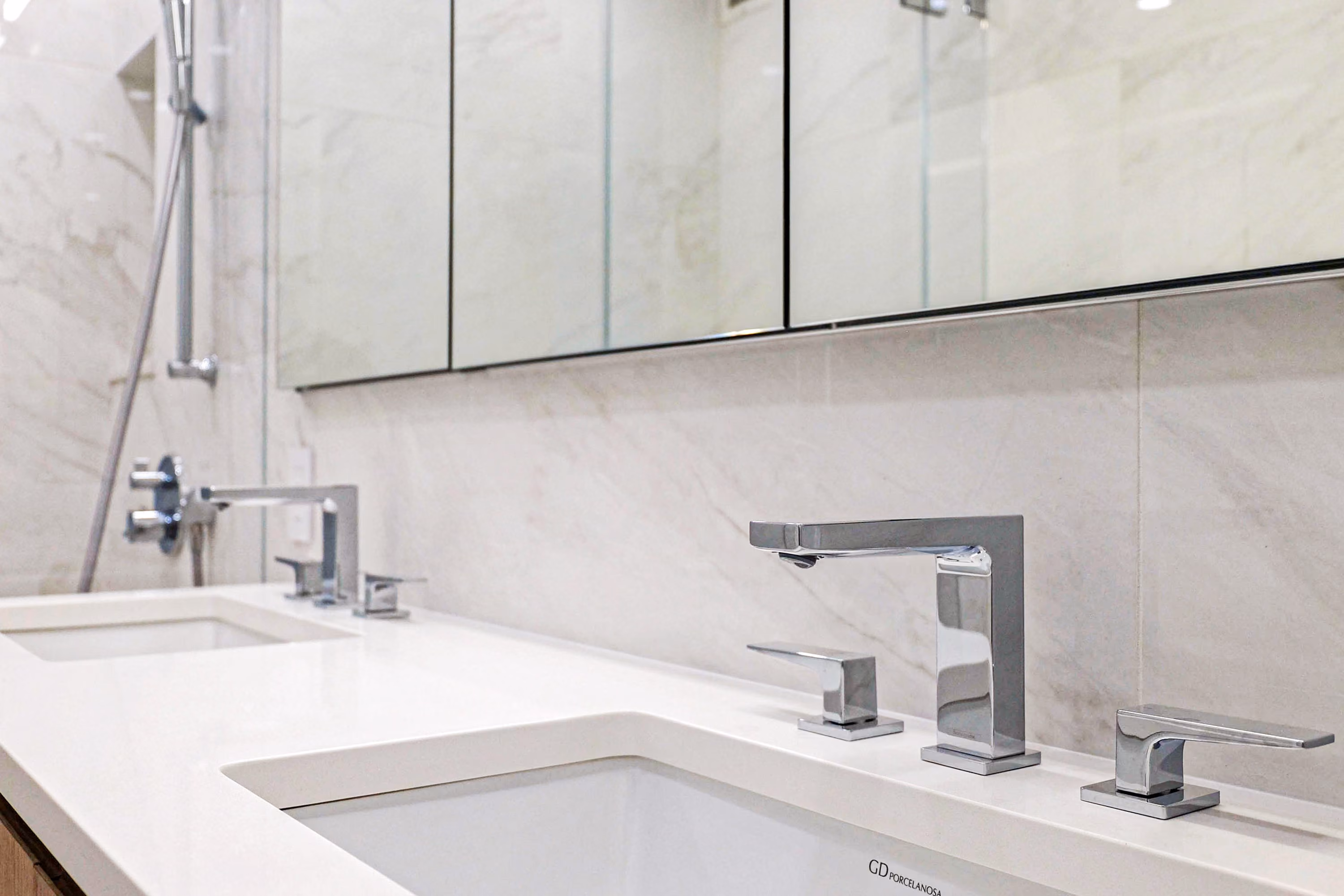 Renovated interior of a condo at The Gotham at 170 East 87th Street in Carnegie Hill, Manhattan, by Gallery KBNY (view 13)