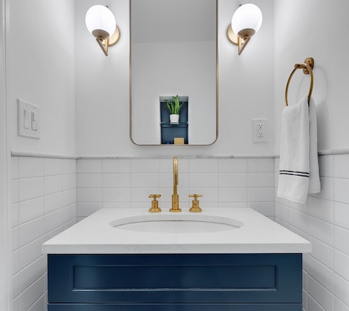 Renovated interior of a loft bathroom at 9 Murray Street in Tribeca, Manhattan, by Gallery KBNY (view 5)