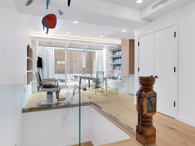 Renovated interior of a loft at 73 Worth Street in Tribeca, Manhattan, by Gallery KBNY (view 8)