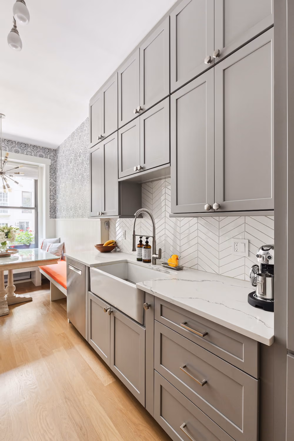 Renovated interior of a pre-war townhouse at 529 East 87th Street on the Upper East Side, Manhattan, by Gallery KBNY (view 2)