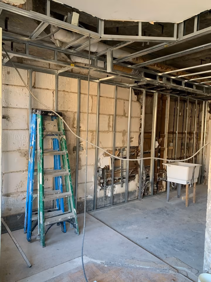 Interior before a post-war condo renovation at 8 East 83rd Street in Carnegie Hill, Manhattan, by Gallery KBNY (view 9)