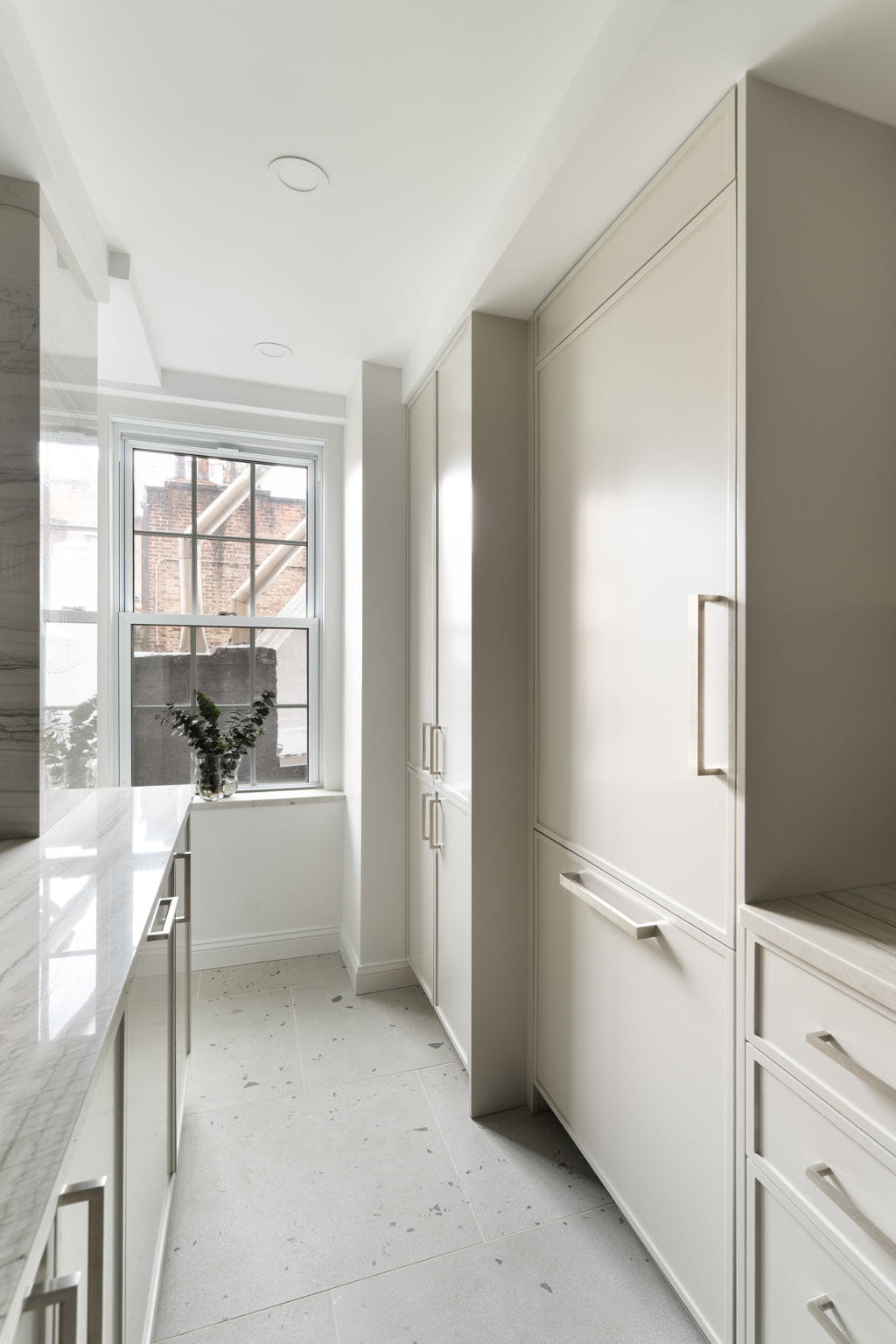 Renovated interior of a pre-war co-op at The Windsor Arms at 61 West 9th Street in Greenwich Village, Manhattan, by Gallery KBNY (continued view 11)