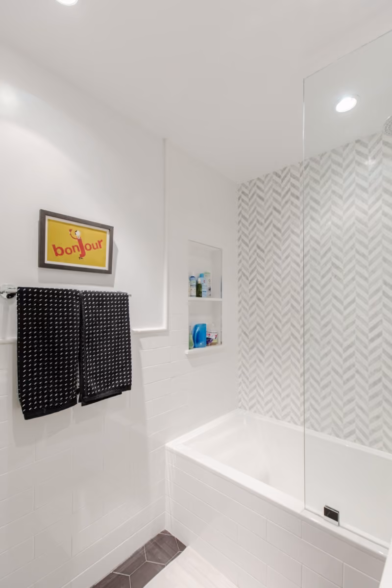 Renovated interior of a farmhouse-style co-op kitchen, bathroom, and laundry at Red Hook, Brooklyn, by Gallery KBNY (bathroom 2)
