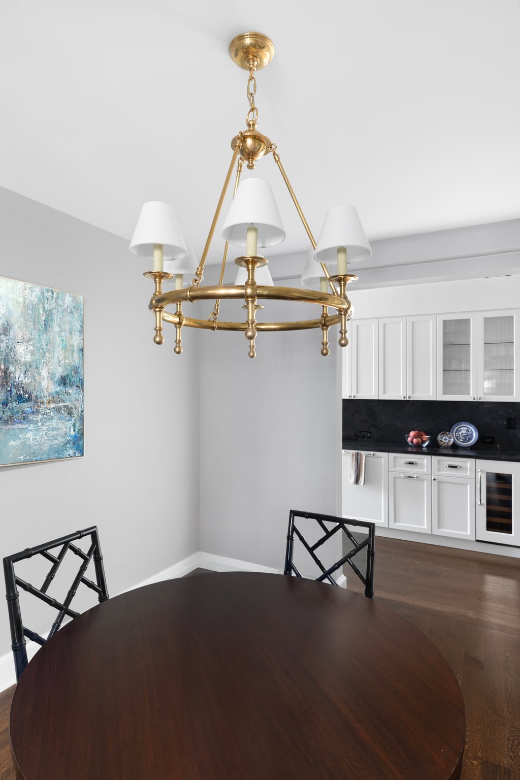 Renovated interior of a pre-war co-op at 308 East 79th Street on the Upper East Side, Manhattan, by Gallery KBNY (view 9)