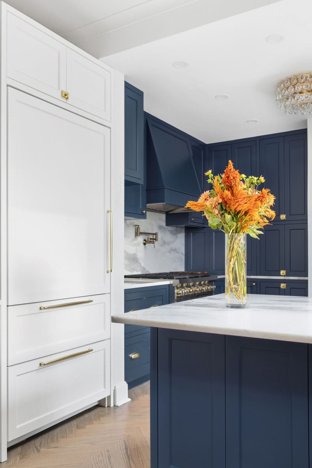 Renovated interior of a post-war condo at 151 West 74th Street on the Upper West Side, Manhattan, by Gallery KBNY (view 2)