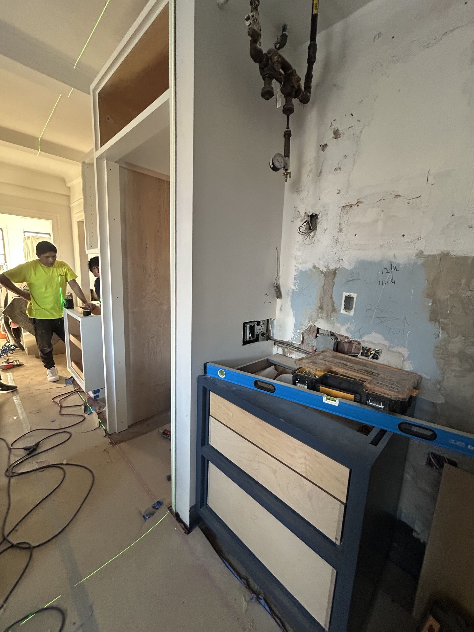 Pre-renovation or in-progress view of a post-war condo renovation at 151 West 74th Street on the Upper West Side, Manhattan, by Gallery KBNY (view 11)