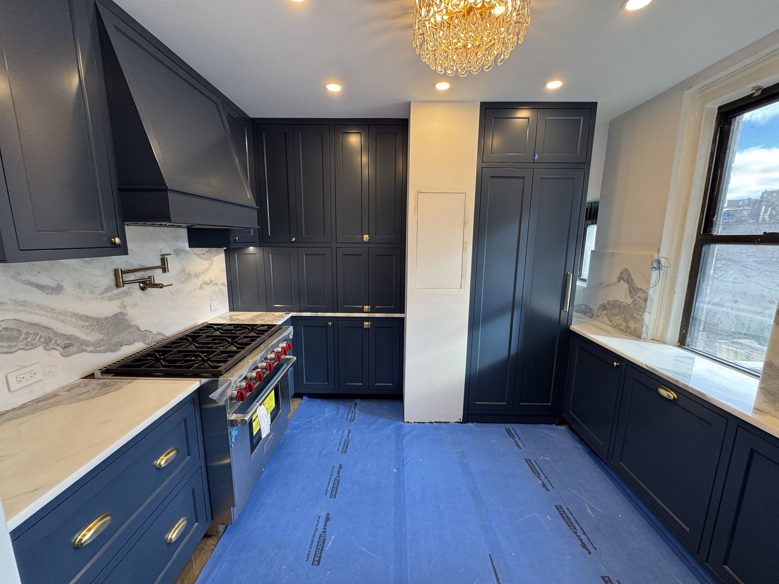 Pre-renovation or in-progress view of a post-war condo renovation at 151 West 74th Street on the Upper West Side, Manhattan, by Gallery KBNY (view 18)