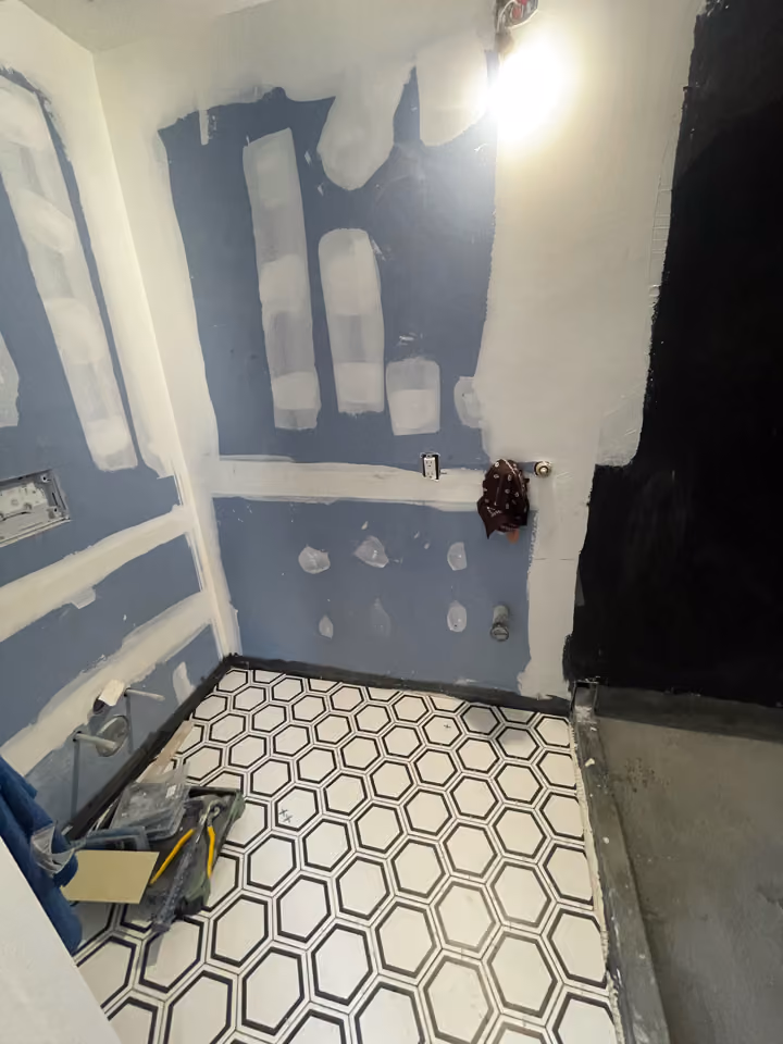 Construction in progress during a pre-war condo renovation at 59 West 71st Street on the Upper West Side, Manhattan, by Gallery KBNY (view 8)