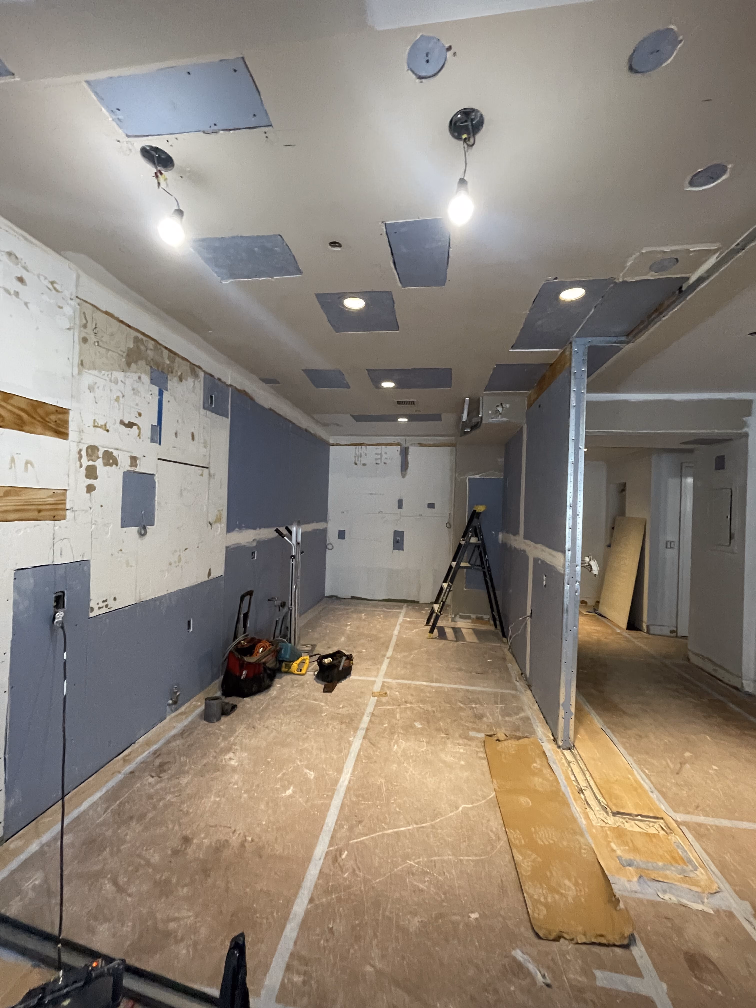 Construction in progress during a luxury condo renovation at 220 Riverside Boulevard on the Upper West Side, Manhattan, by Gallery KBNY (view 14)