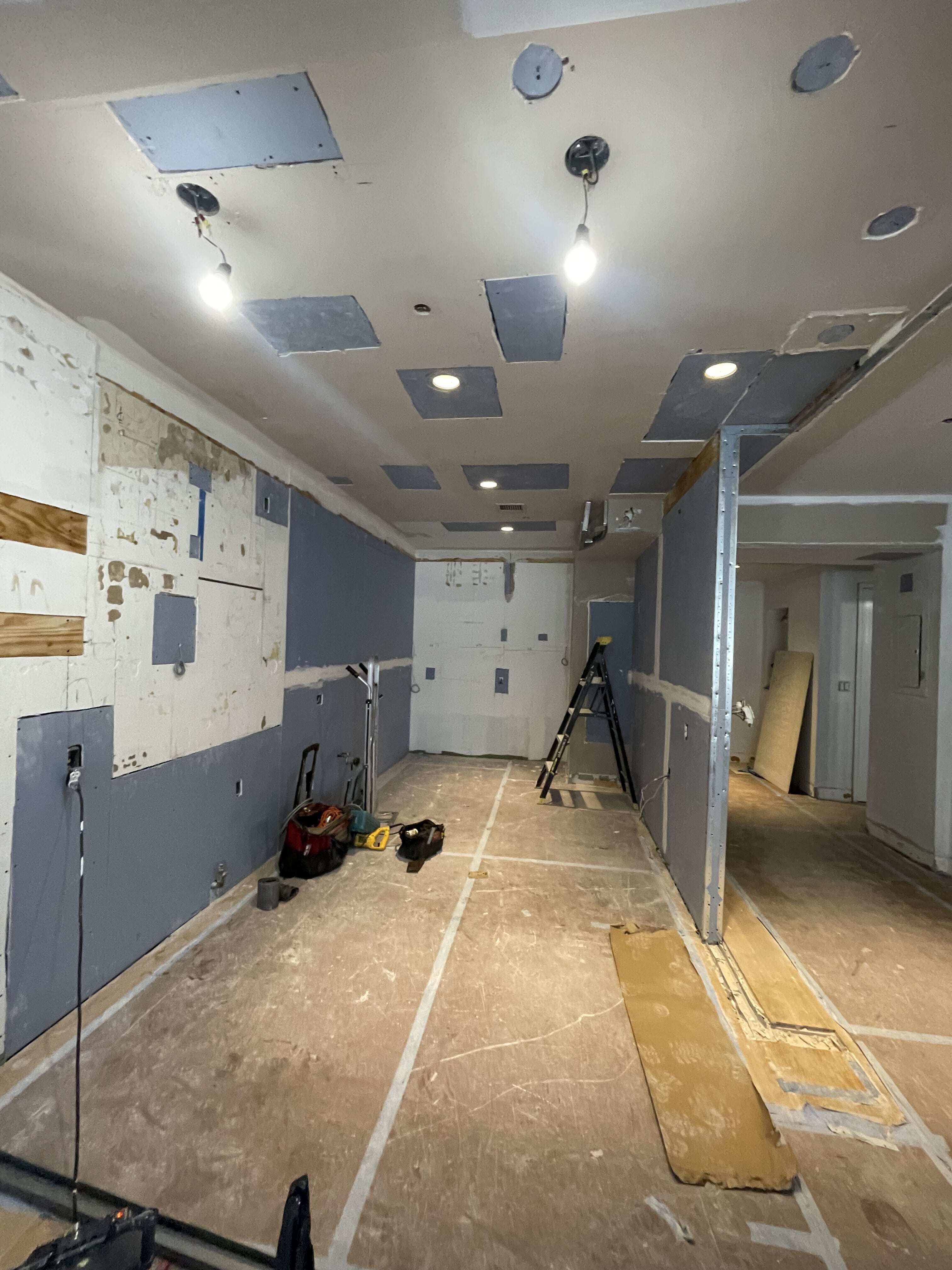 Construction in progress during a luxury condo renovation at 220 Riverside Boulevard on the Upper West Side, Manhattan, by Gallery KBNY (view 14)