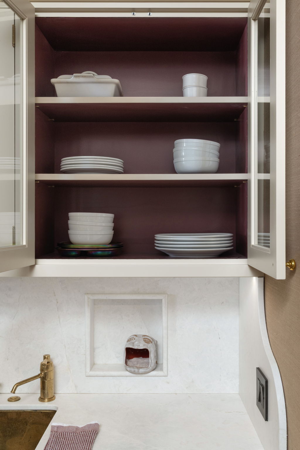 Renovated interior of a pre-war condo at 17 Cornelia Street in the West Village, Manhattan, by Gallery KBNY (view 20)